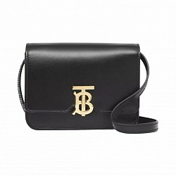 Burberry IDR 5,000,000
